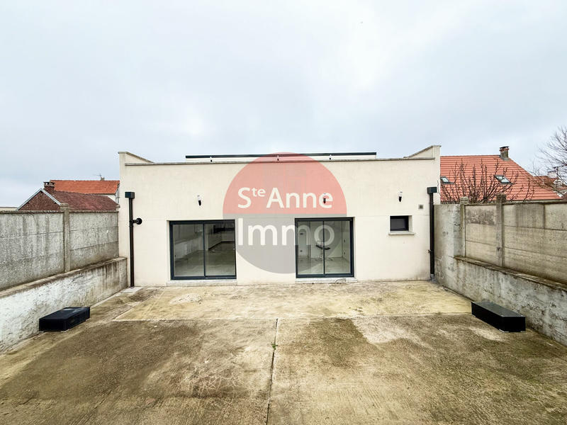 Maison - 135 m² - 5 pièces