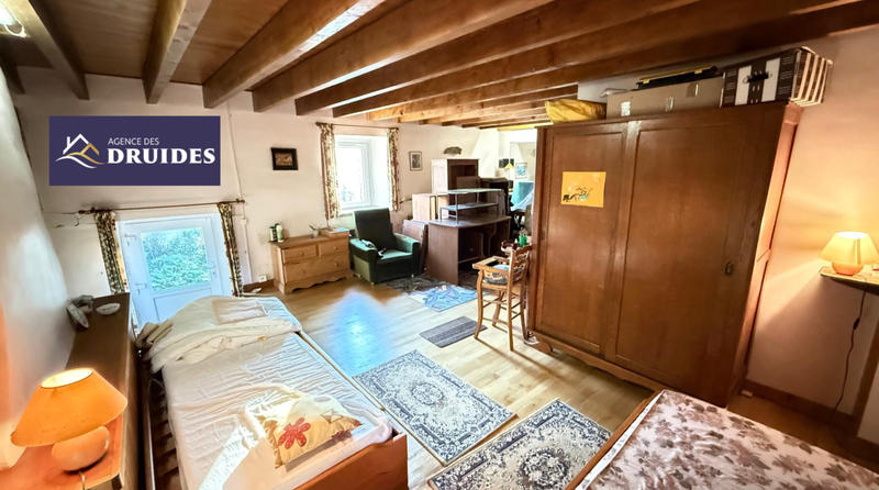 Maison - 236 m² - 8 pièces