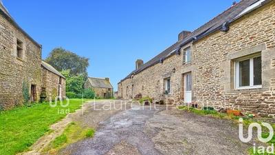 Maison - 153 m² - 8 pièces