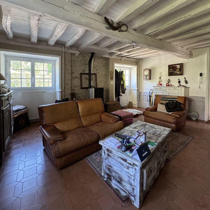 Maison - 163 m² - 6 pièces