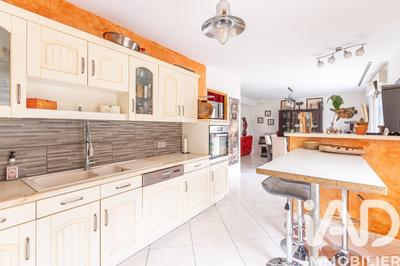 Maison - 136 m² - 6 pièces