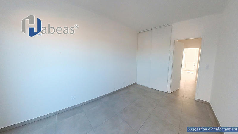 Appartement - 76 m² - 4 pièces