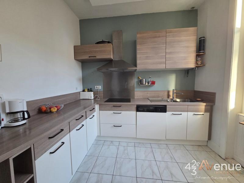 Maison - 135 m² - 6 pièces