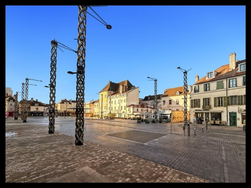 Immeuble - 321 m² - 14 pièces