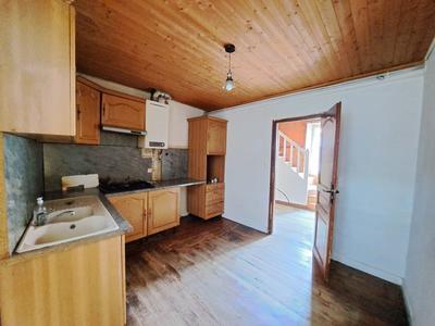 Maison - 145 m² - 7 pièces