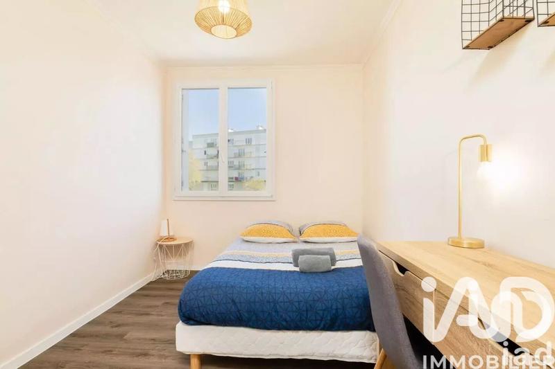 Appartement - 98 m² - 5 pièces