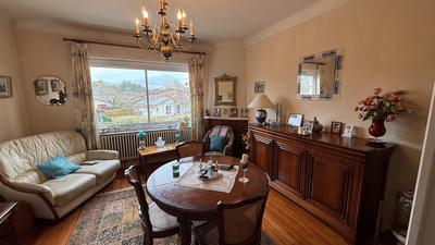 Maison - 107 m² - 6 pièces