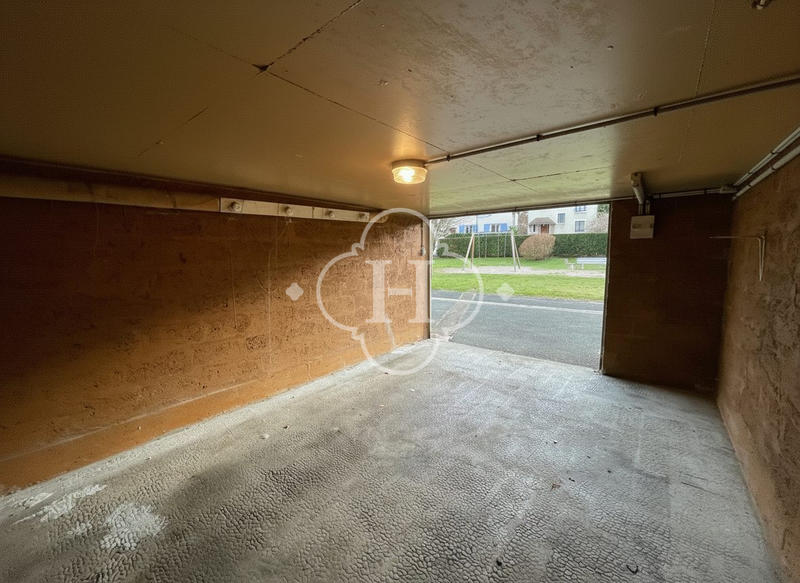 Parking / Garage - 17 m²