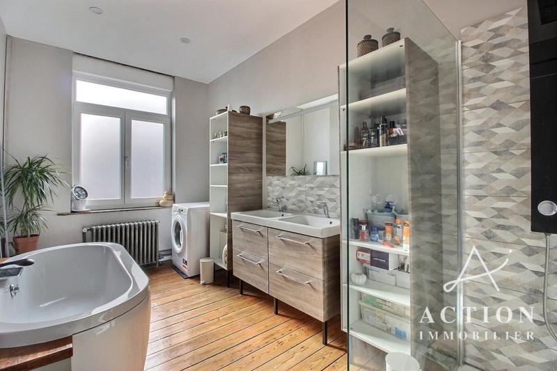 Demeure - 375 m² - 11 pièces