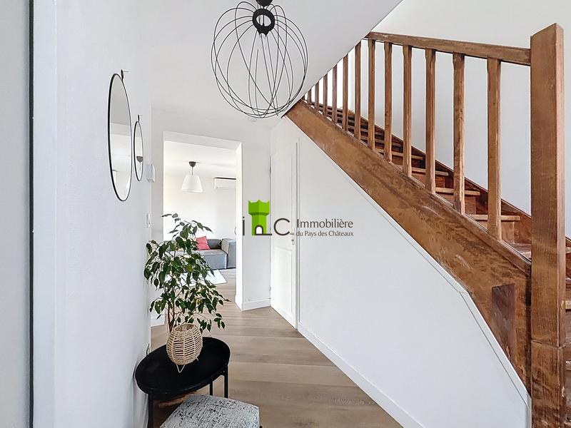 Maison - 92 m² - 4 pièces