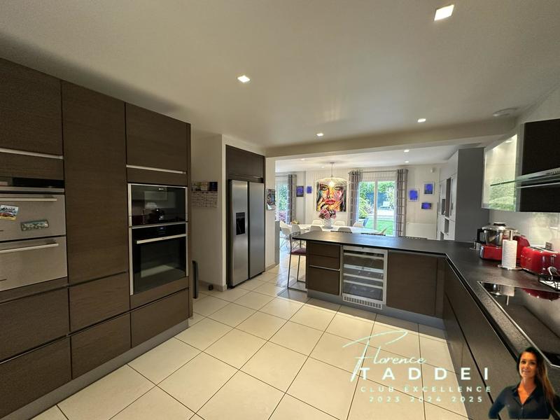 Maison - 126 m² - 6 pièces