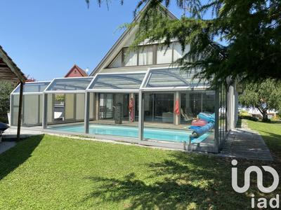 Maison - 179 m² - 7 pièces