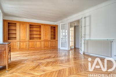 Appartement - 147 m² - 6 pièces
