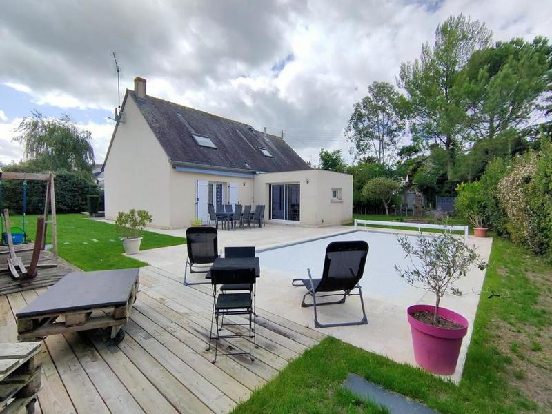 Maison - 122 m² - 6 pièces