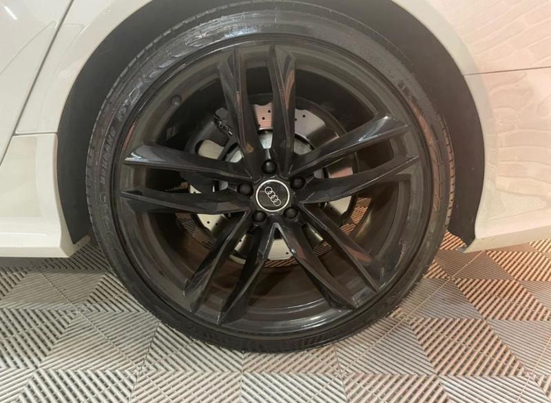 Audi Rs6 quattro tiptronic