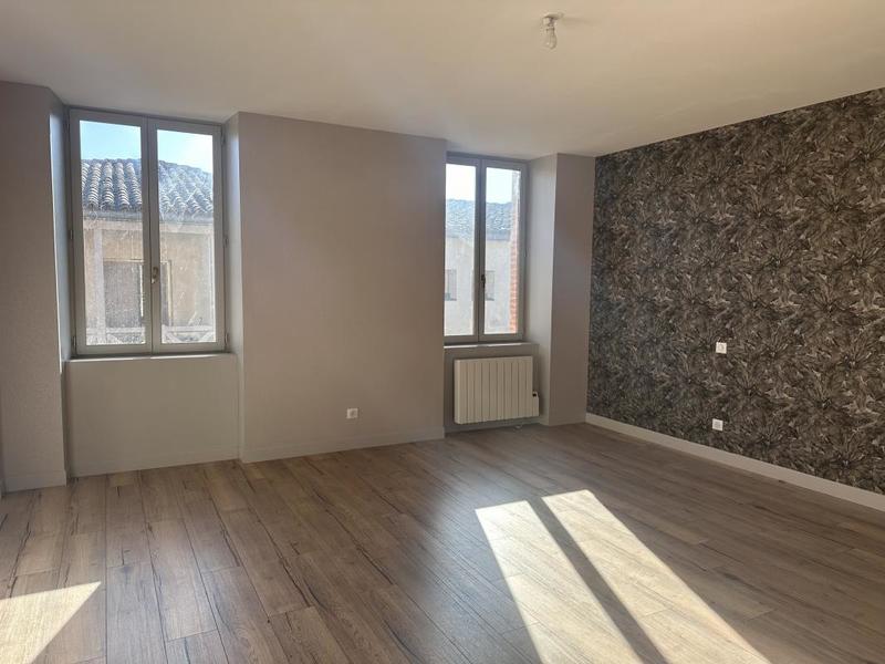 Propriété - 256 m² - 5 pièces