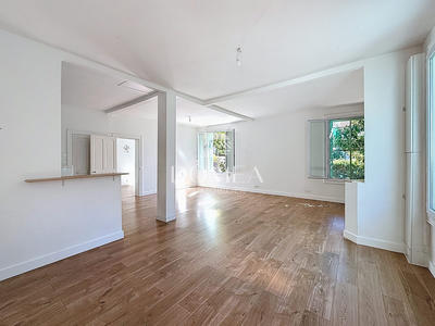 Maison - 83 m² - 4 pièces