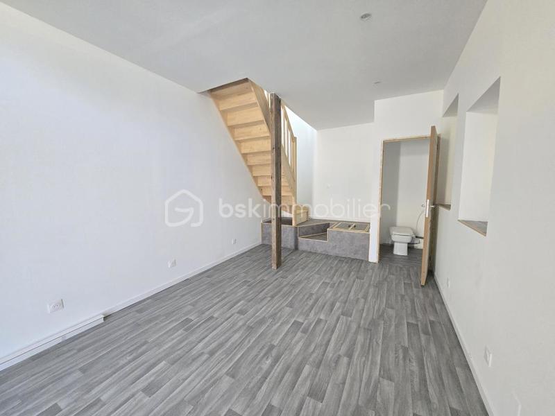 Immeuble - 74 m² - 4 pièces