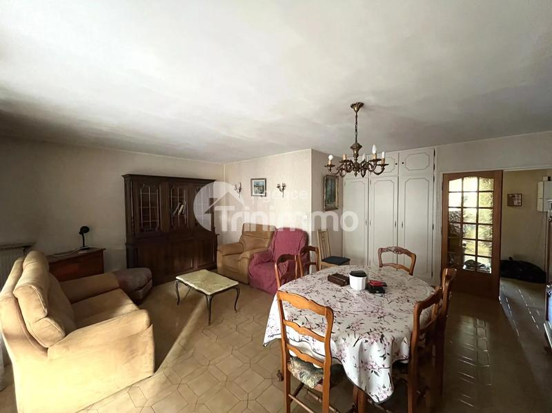 Appartement - 90 m² - 5 pièces