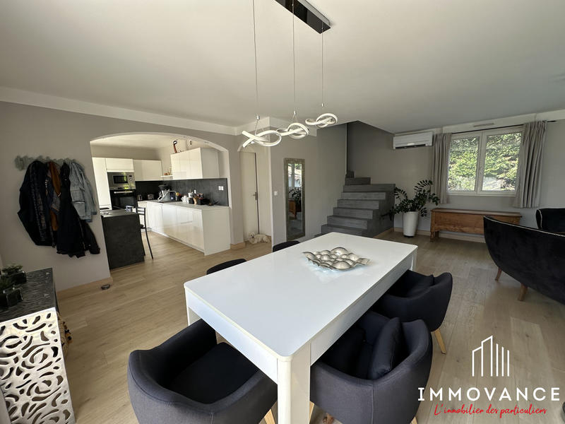 Maison - 117 m² - 5 pièces