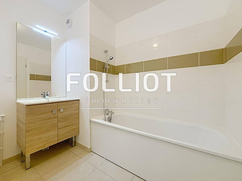 Maison - 144 m² - 5 pièces