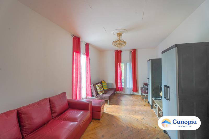 Maison - 93 m² - 5 pièces