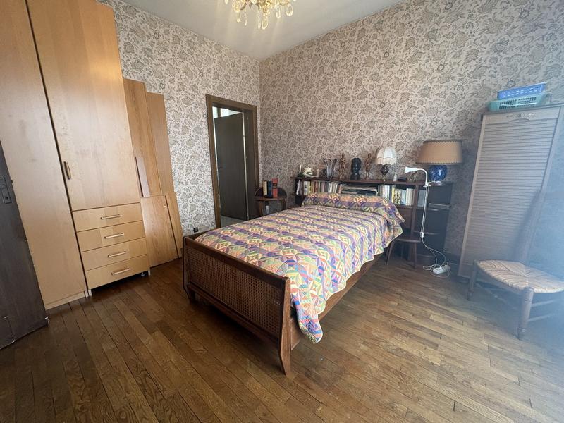 Maison - 179 m² - 7 pièces