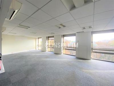 Bureau - 178 m²