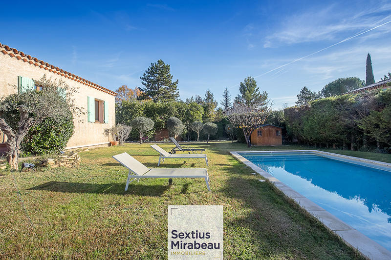 Maison - 111 m² - 5 pièces