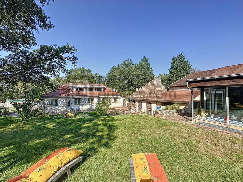 Villa - 450 m² - 13 pièces