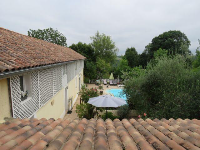 Maison - 384 m² - 17 pièces