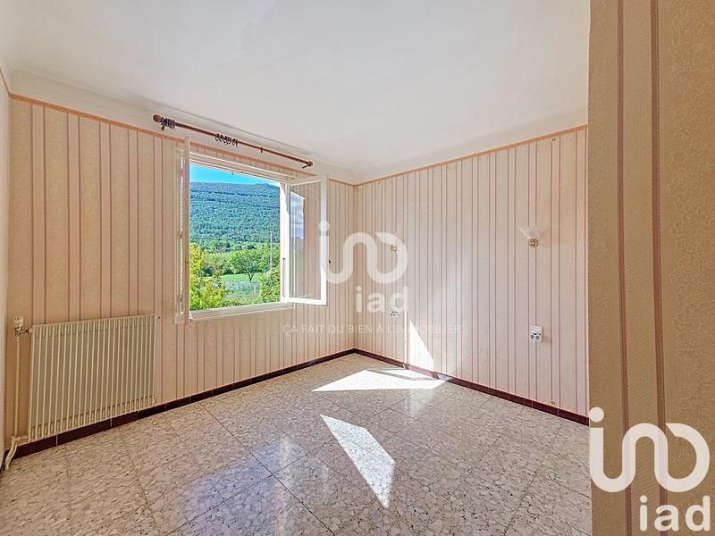 Maison - 250 m² - 10 pièces