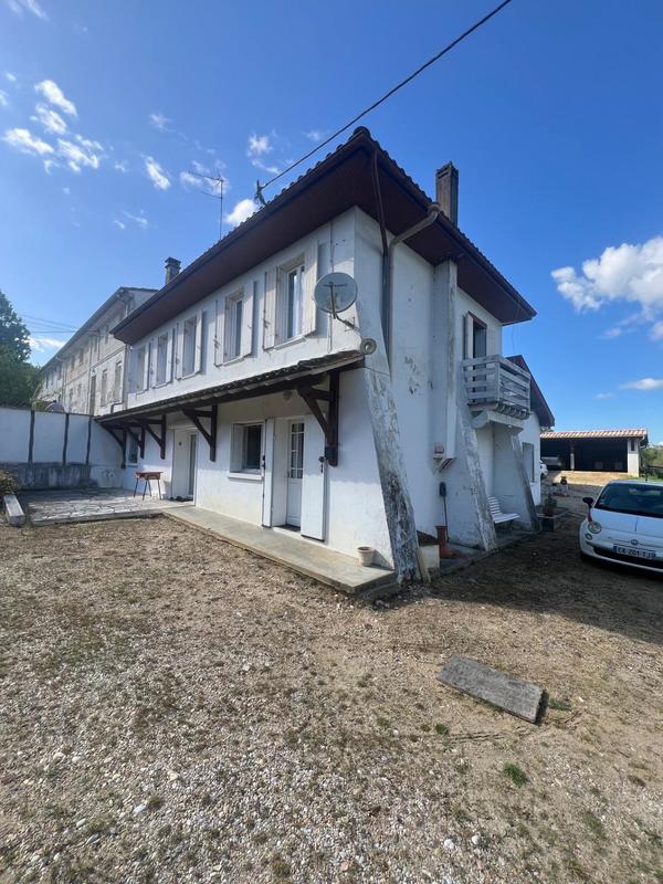 Maison - 209 m² - 5 pièces