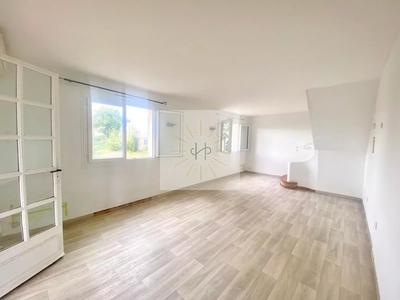 Maison - 130 m² - 10 pièces