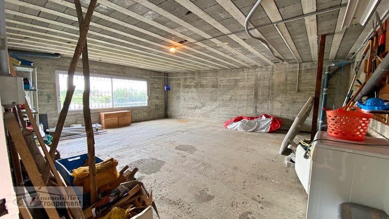 Maison - 166 m² - 7 pièces