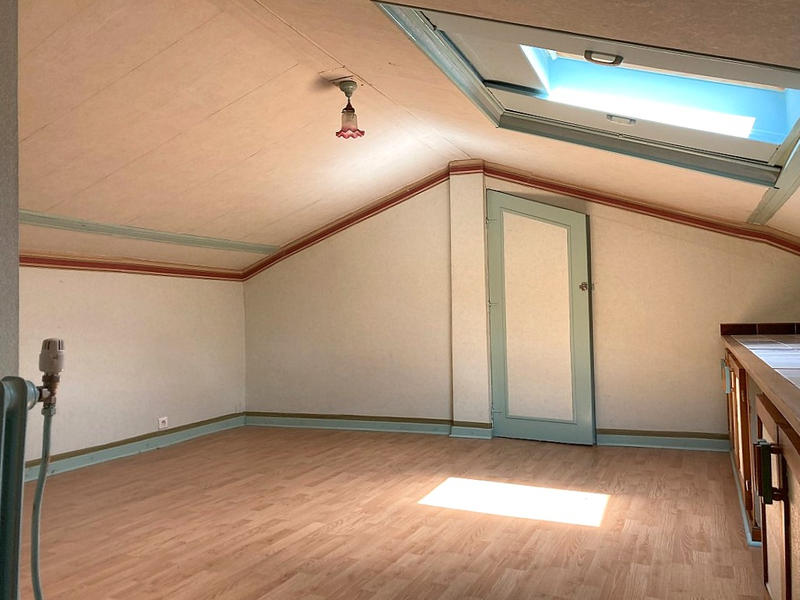 Maison - 165 m² - 8 pièces