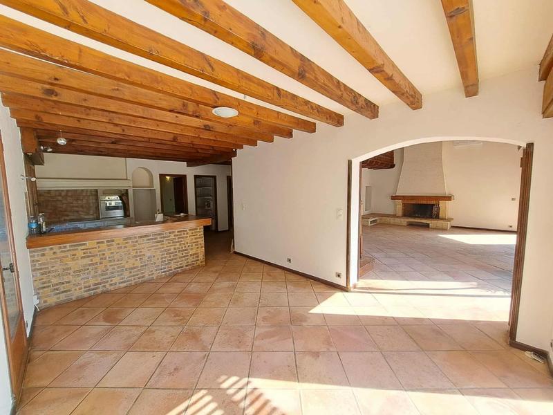 Maison - 184 m² - 5 pièces