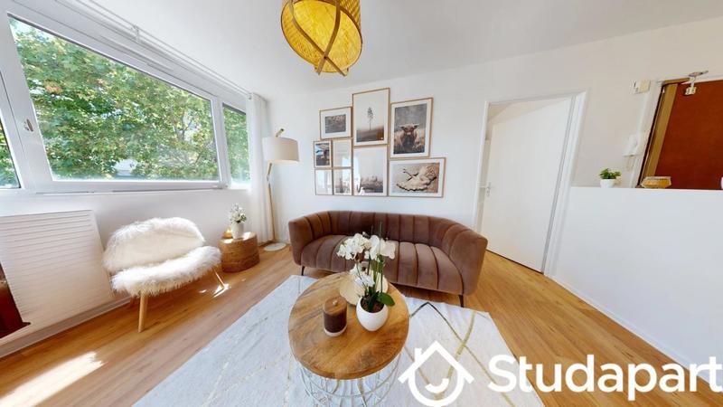 Chambre - 12 m² - 1 pièce