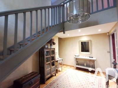 Maison - 192 m² - 8 pièces