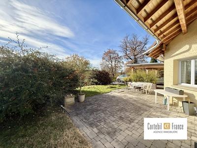 Maison - 193 m² - 5 pièces