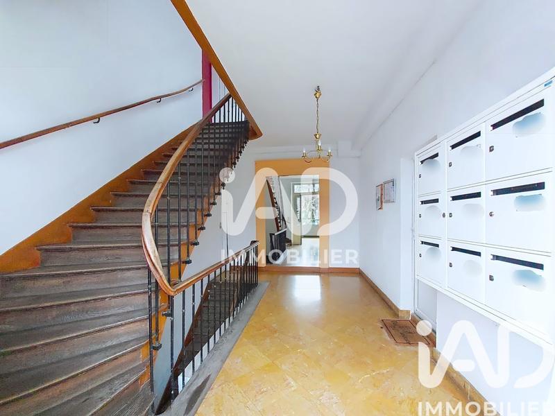 Studio - 30 m² - 1 pièce