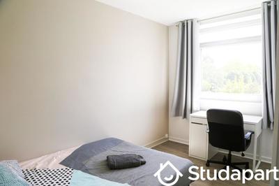 Chambre - 12 m² - 1 pièce