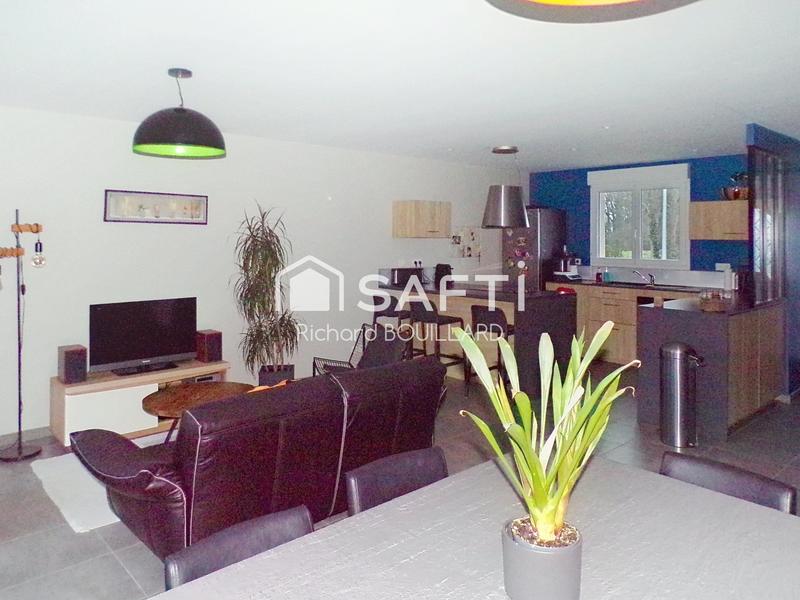 Maison - 89 m² - 5 pièces