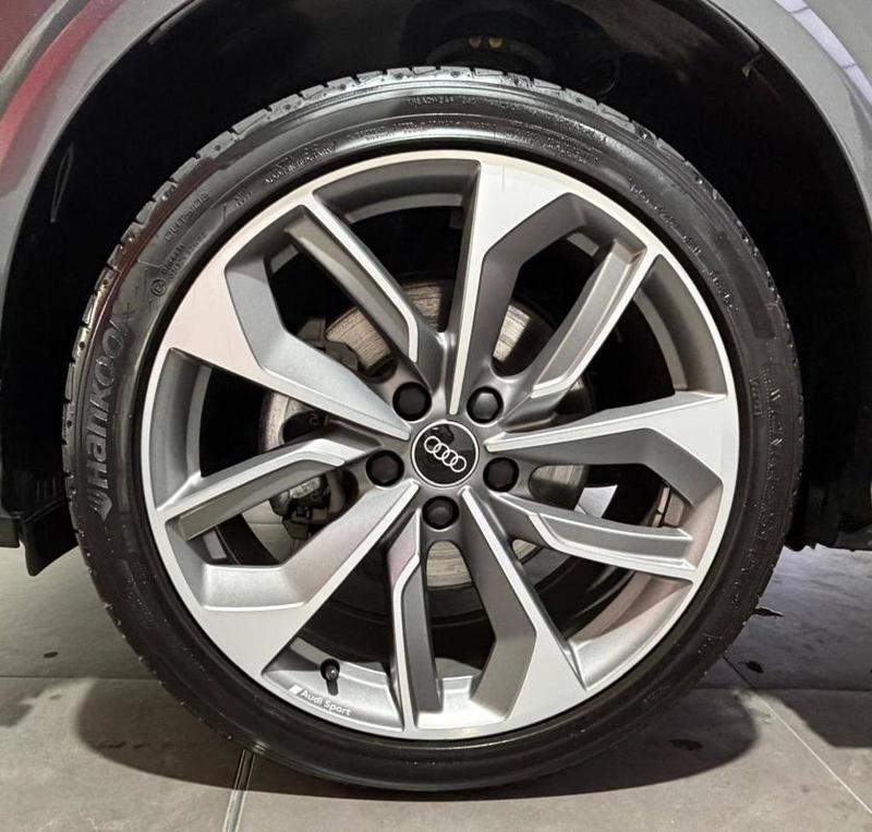 Audi Q2 35 Tfsi 150 s tronic 7 s line Plus