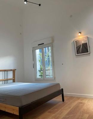 Studio - 20 m² - 1 pièce