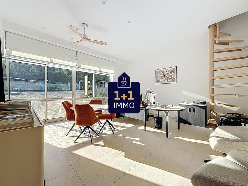 Local d'activités - 99 m² - 3 pièces