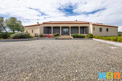 Maison - 200 m² - 5 pièces