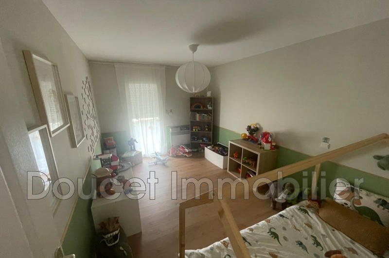 Villa - 168 m² - 8 pièces