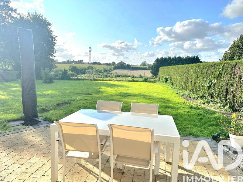 Maison - 90 m² - 5 pièces