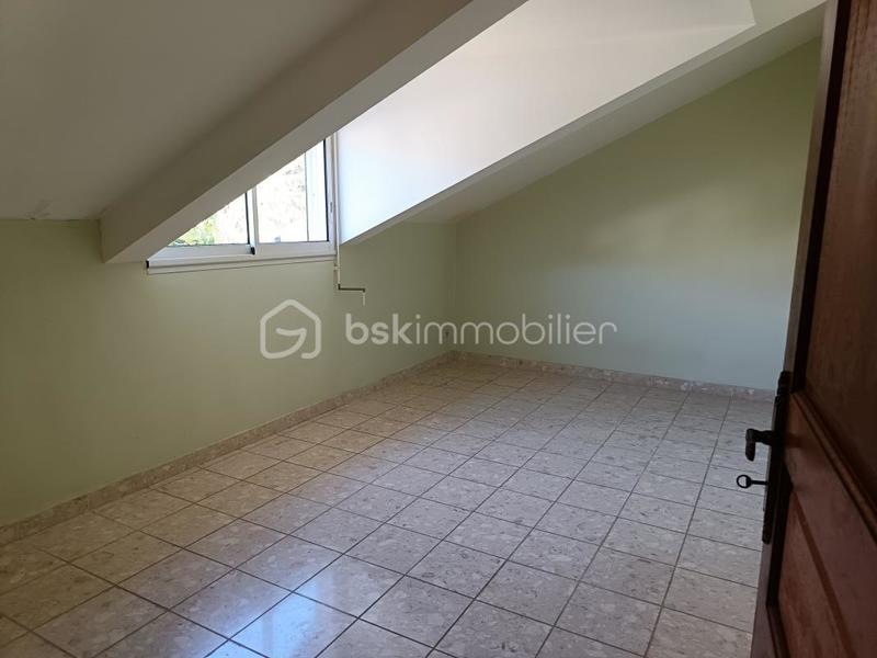 Demeure - 118 m² - 5 pièces